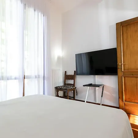 לינה וארוחת בוקר Pozzo Di Mezzo בולוניה