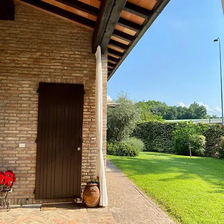Pozzo Di Mezzo * Bologna