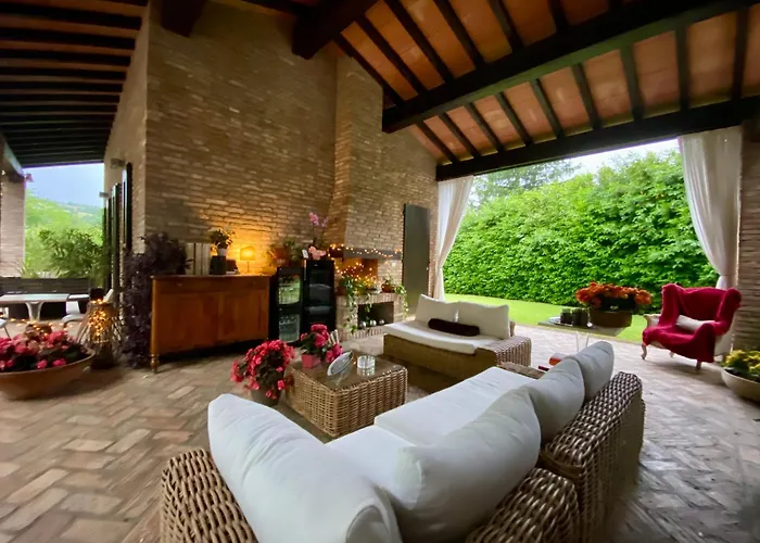 Pozzo Di Mezzo 3* Boloňa