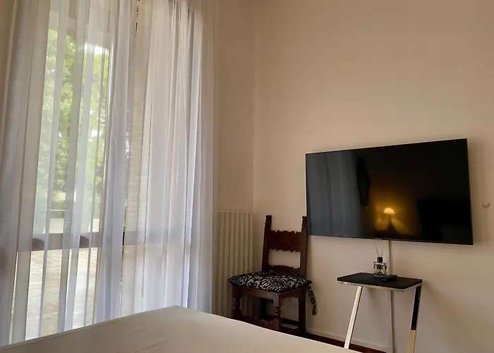 Pozzo Di Mezzo 3*