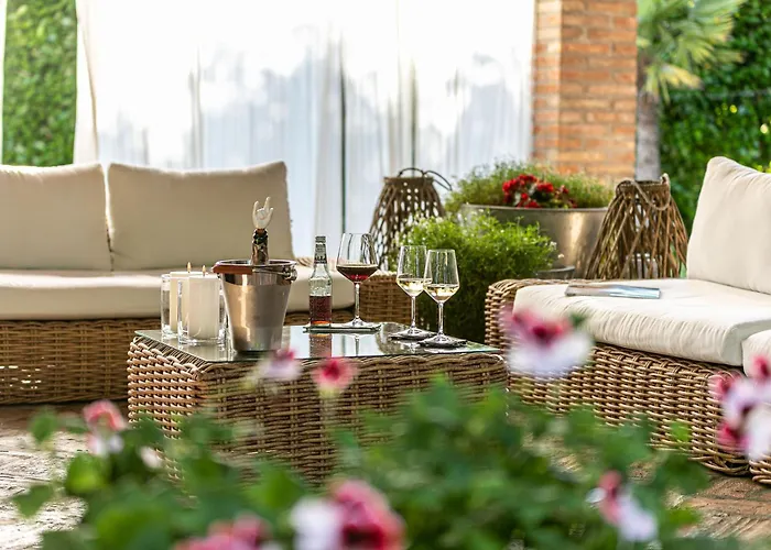 Pozzo Di Mezzo بولونيا