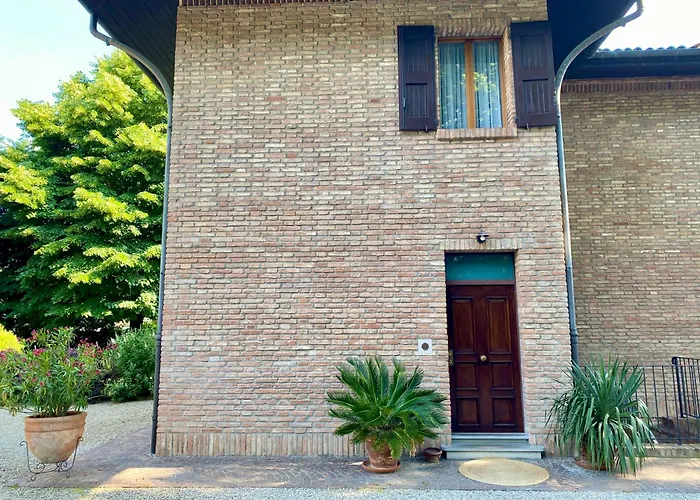 Pozzo Di Mezzo